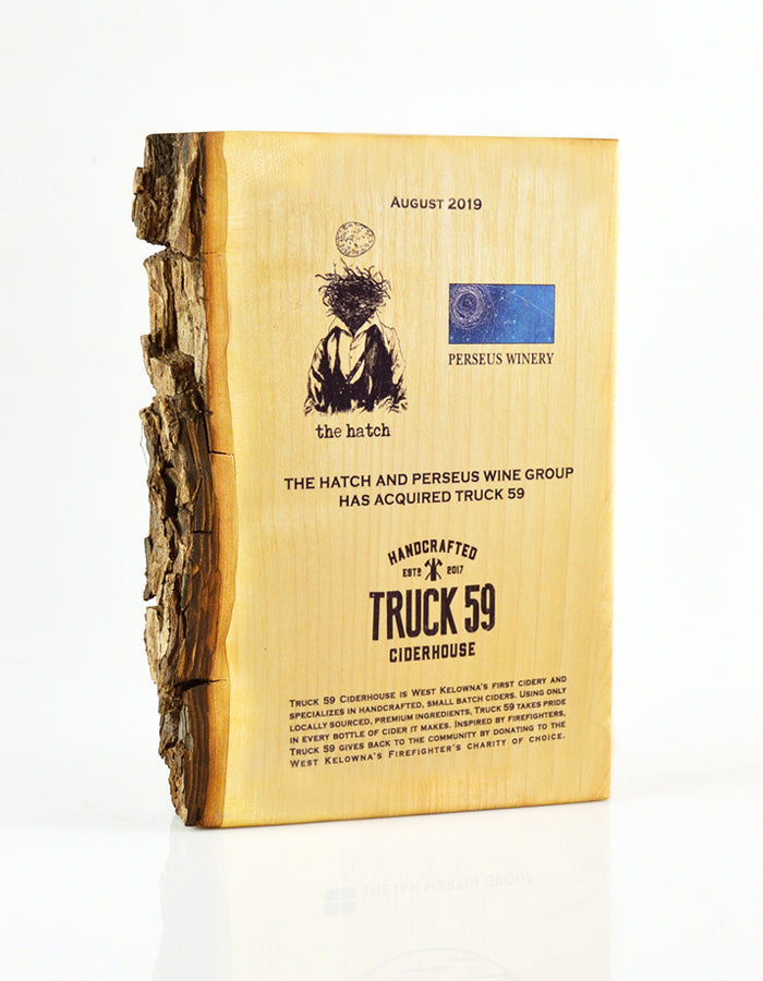 Vancouver eco-friendly maple wood deal toy featuring a natural bark edge